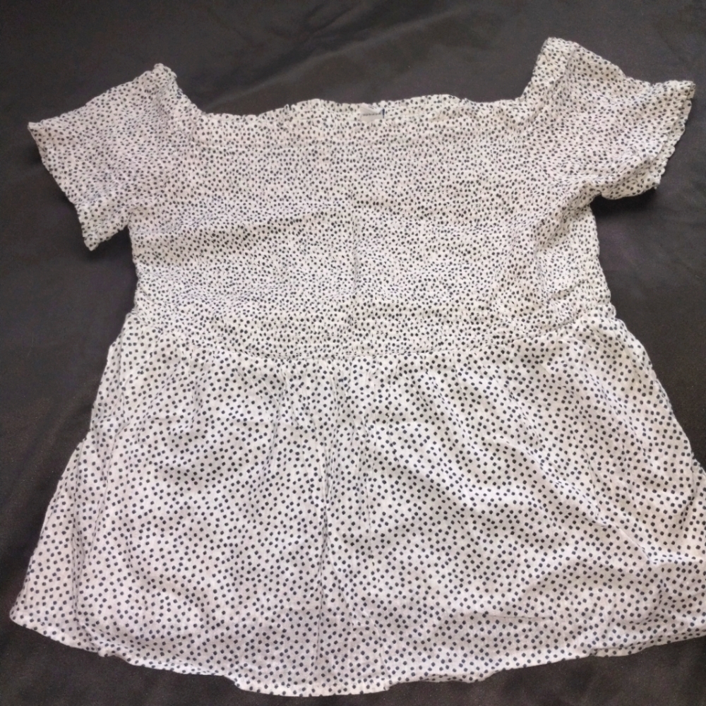 Polka dot peplum top